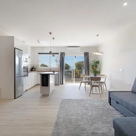 Loft The Ma By Paramount Holidays アデヘ